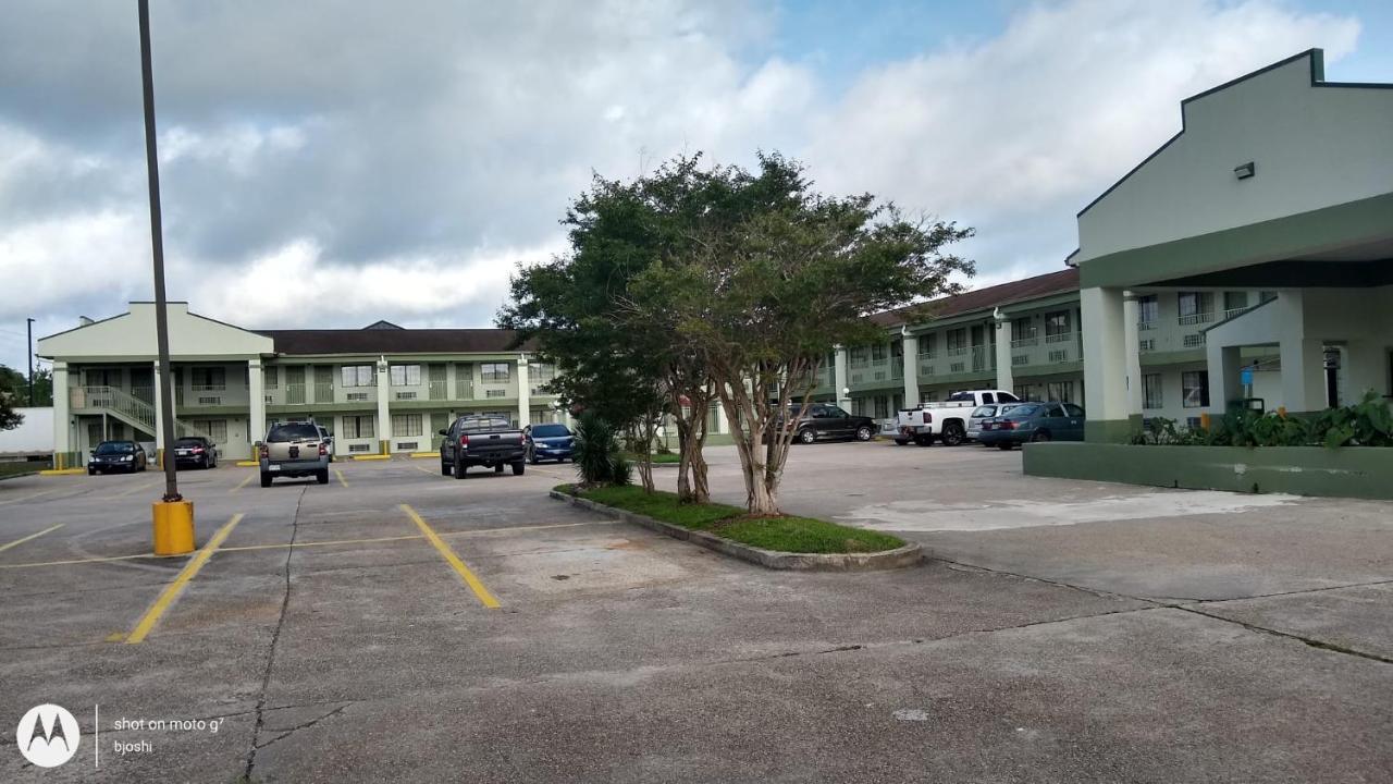 Highland Inn Denham Springs Baton Rouge East Buitenkant foto