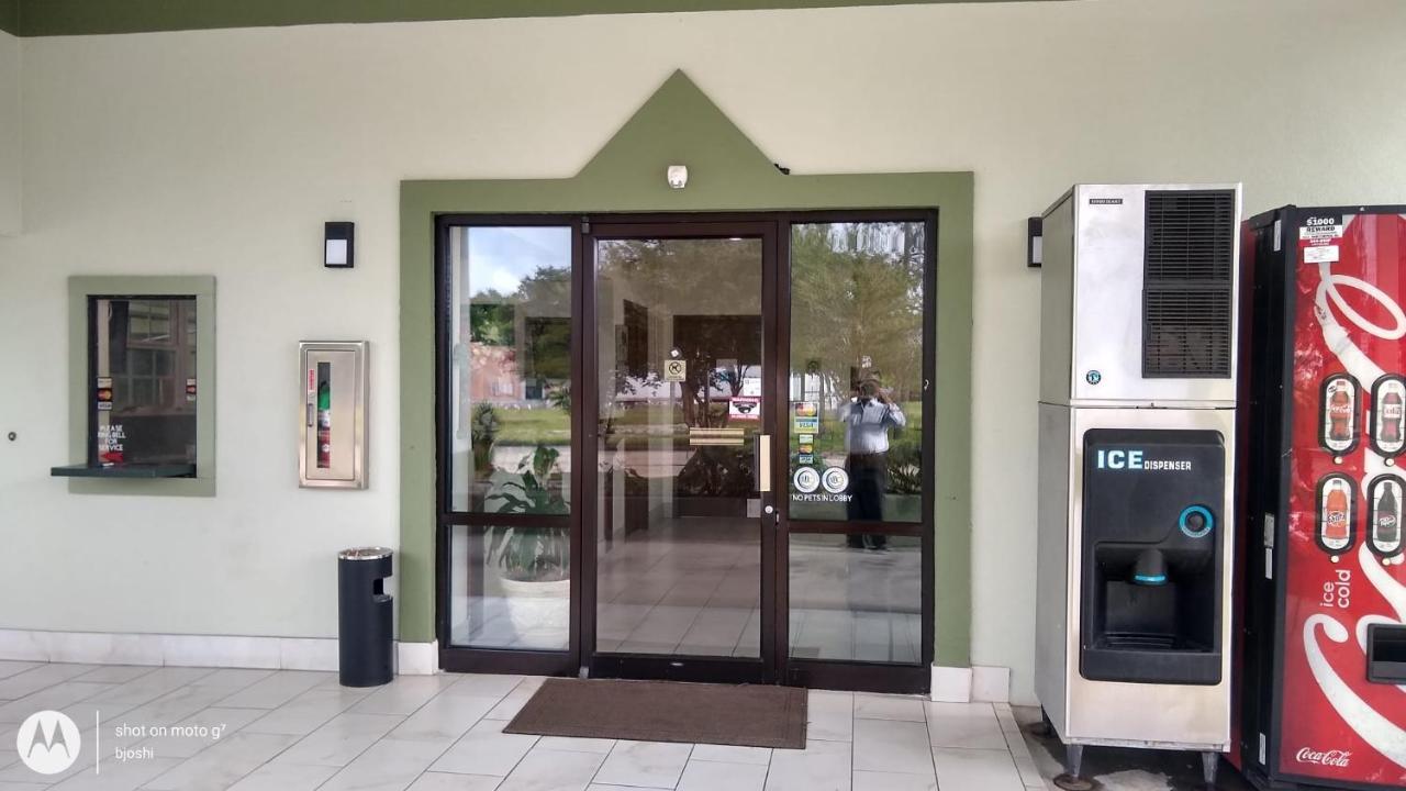 Highland Inn Denham Springs Baton Rouge East Buitenkant foto