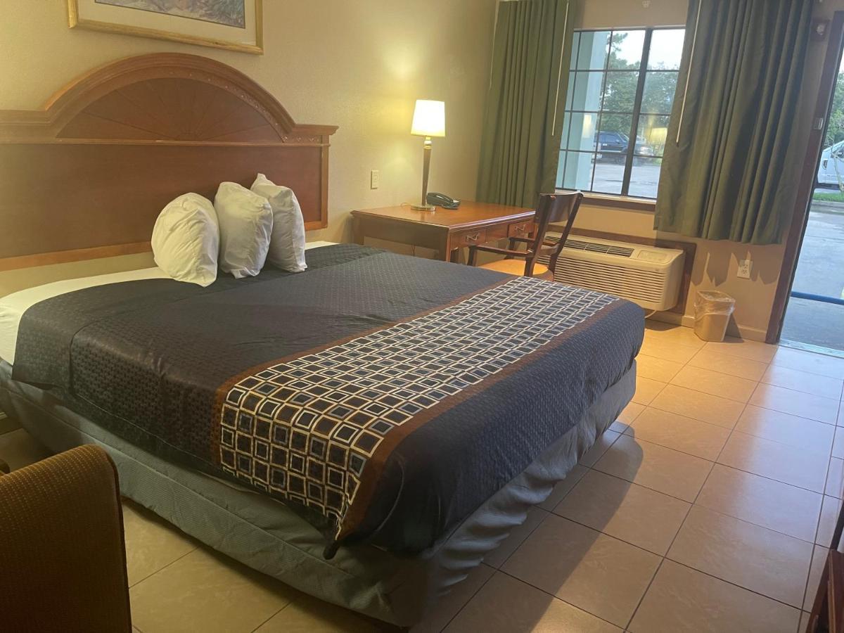 Highland Inn Denham Springs Baton Rouge East Buitenkant foto
